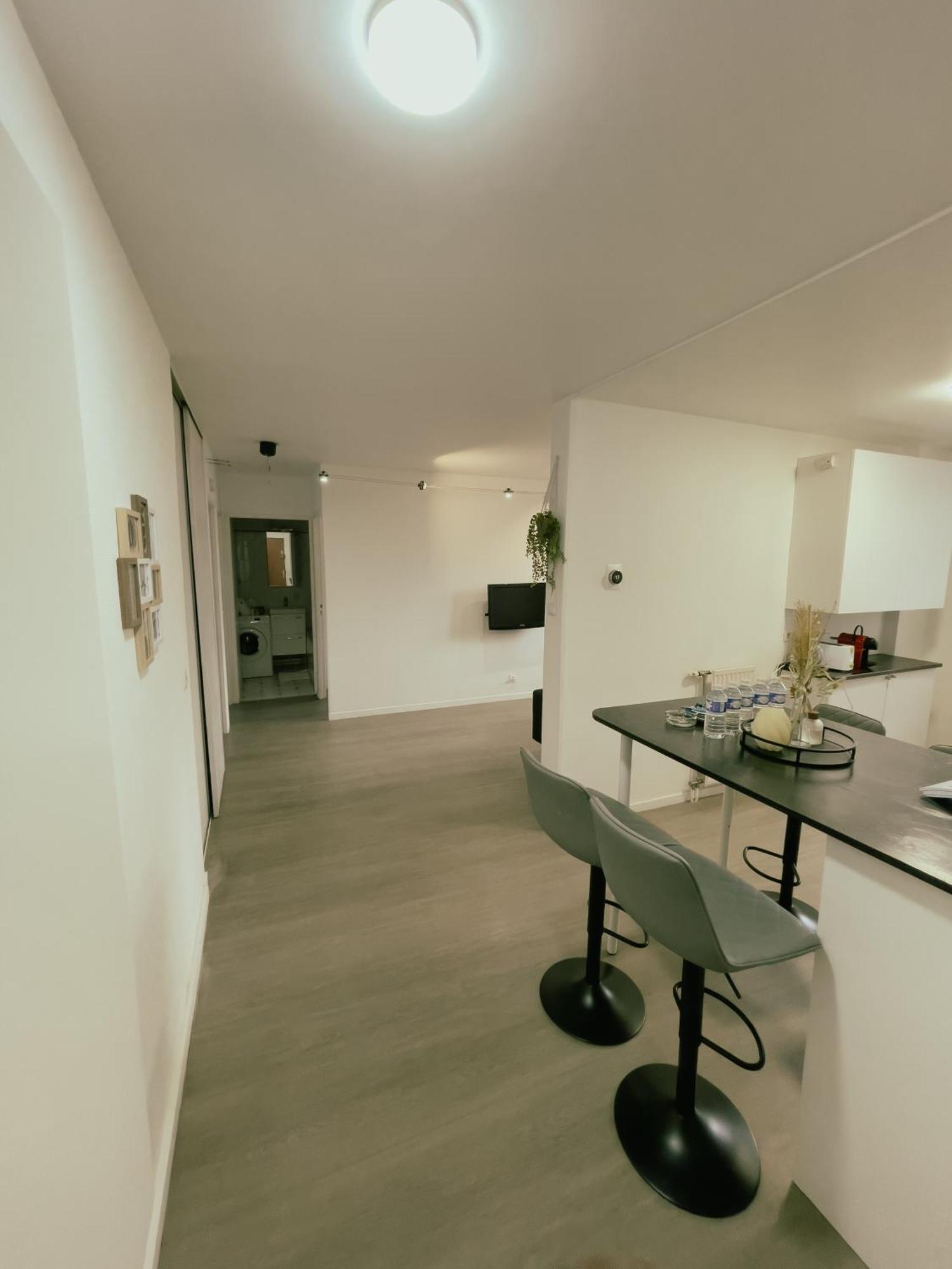 Appartement Proche U Arena Et La Defense Nanterre Buitenkant foto